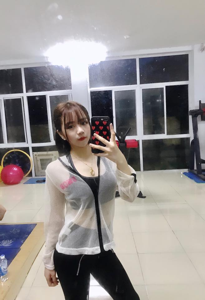 hot girl ngủ gật