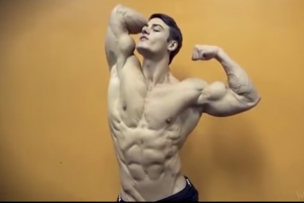 body không tí mỡ