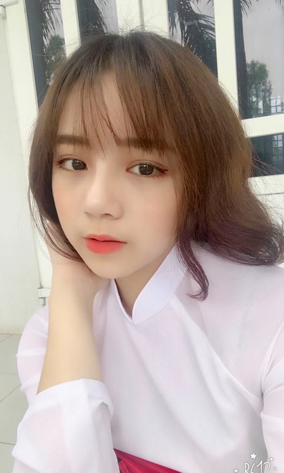 hot girl ngủ gật